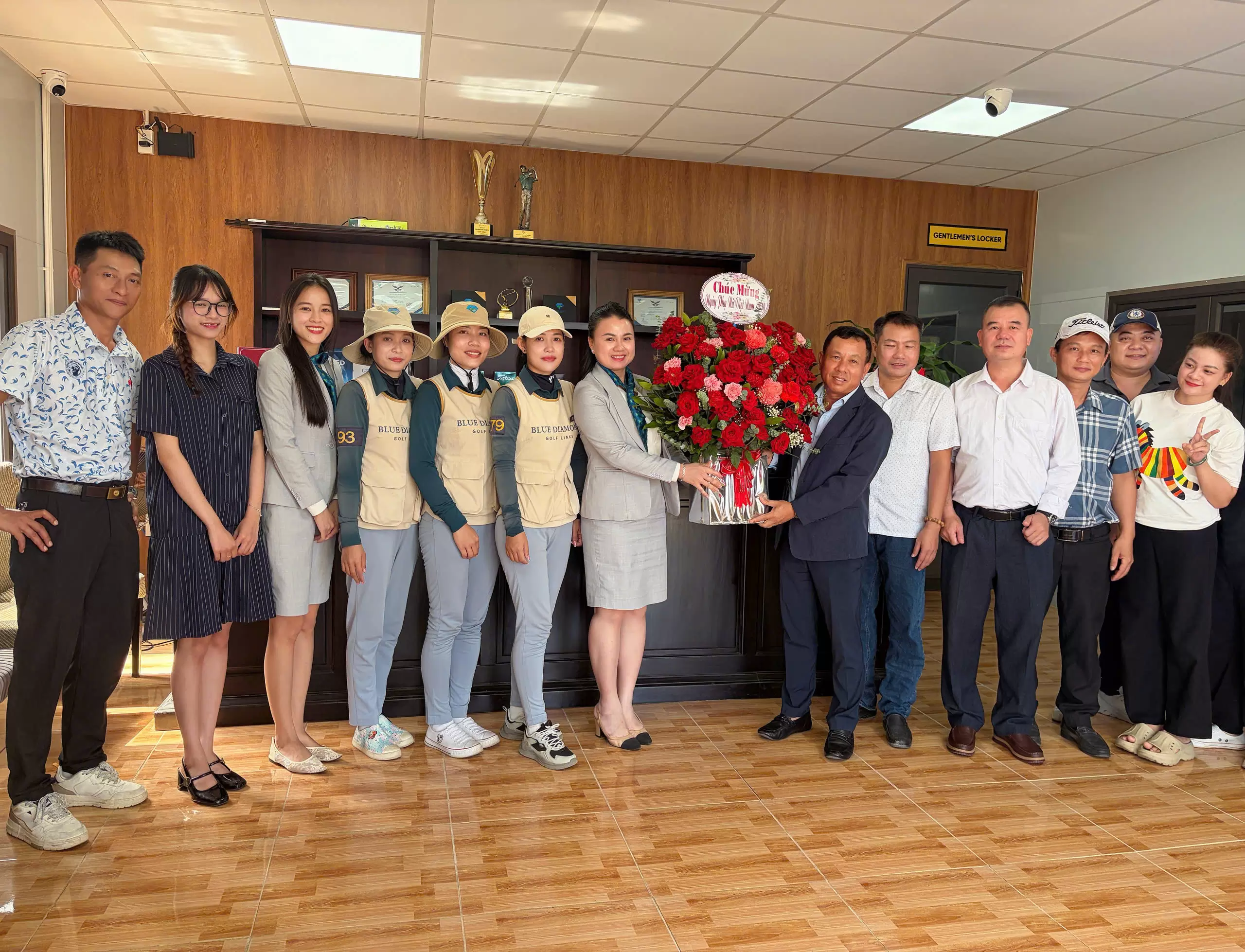 LAN TỎA YÊU THƯƠNG VÀ NIỀM VUI RẠNG NGỜI NHÂN NGÀY PHỤ NỮ VIỆT NAM 20/10 TẠI BLUE DIAMOND GOLF LINKS